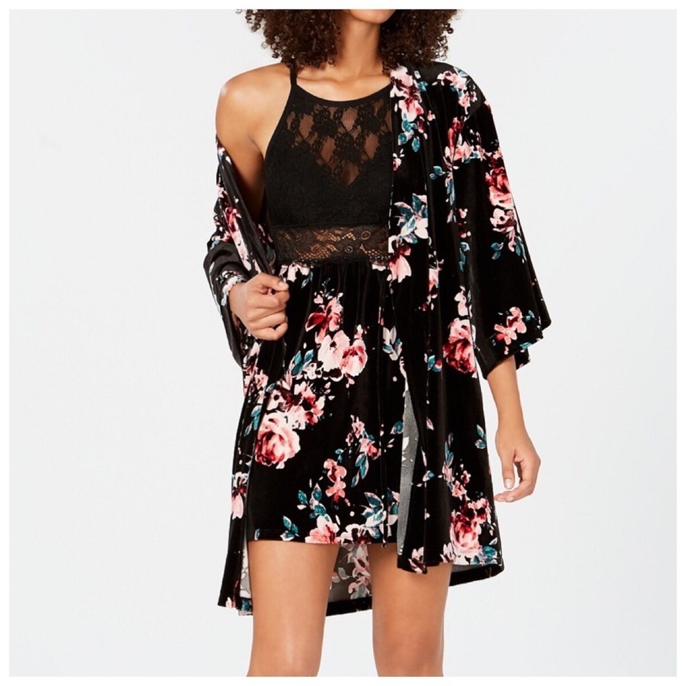 🎊HP🎊🆕Robe in floral velvet - Picture 3 of 3